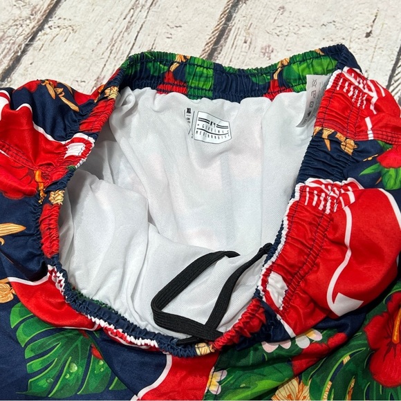 Boston Red Sox Floral MLB Baseball Womens Hawaiian Shorts - Picture 4 of 6